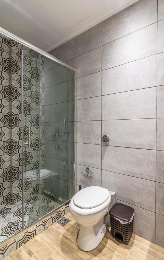 Gazi Home Atene Esterno foto
